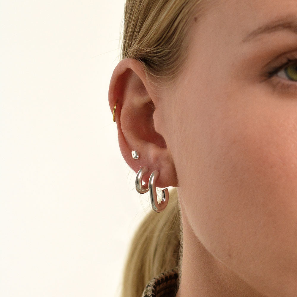 Oval Profile Hoop Earrings