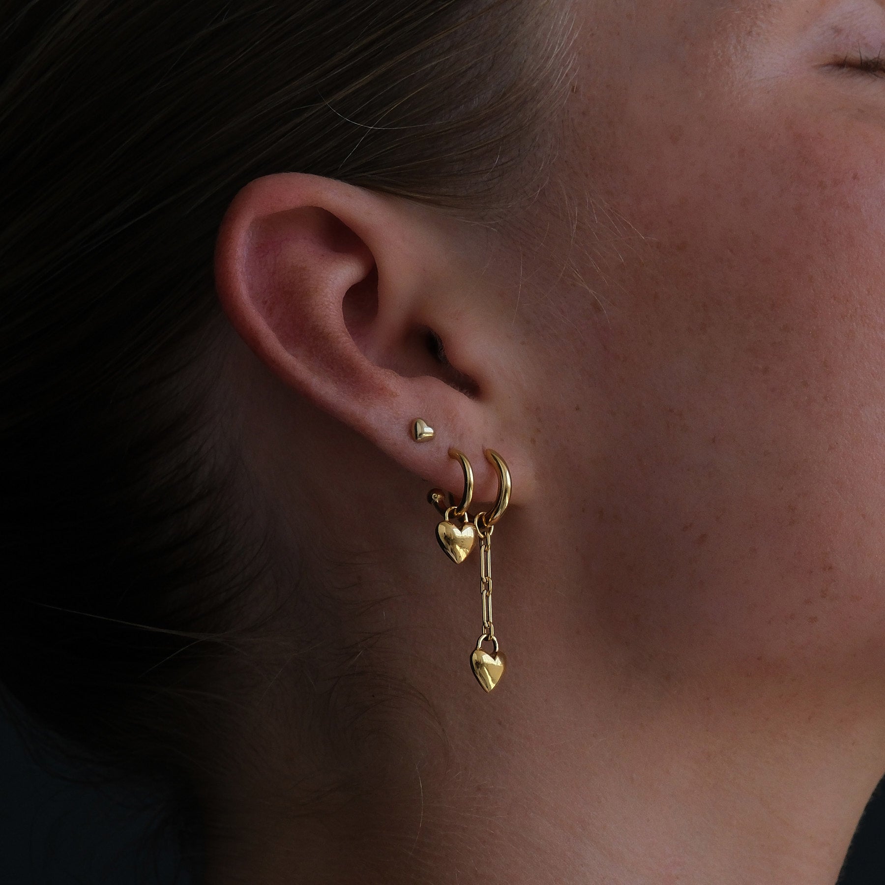 Amore Chain Huggie Earrings