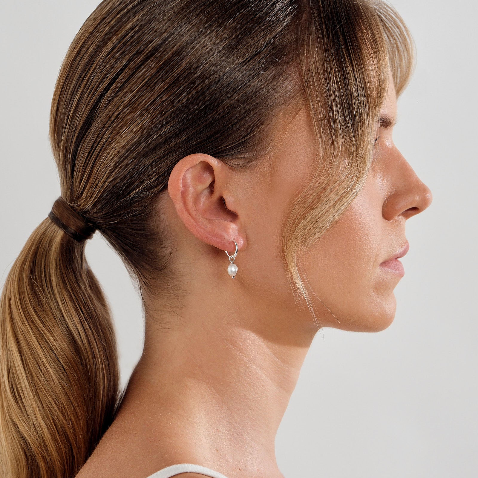 Baroque Pearl Core Hoop Earrings