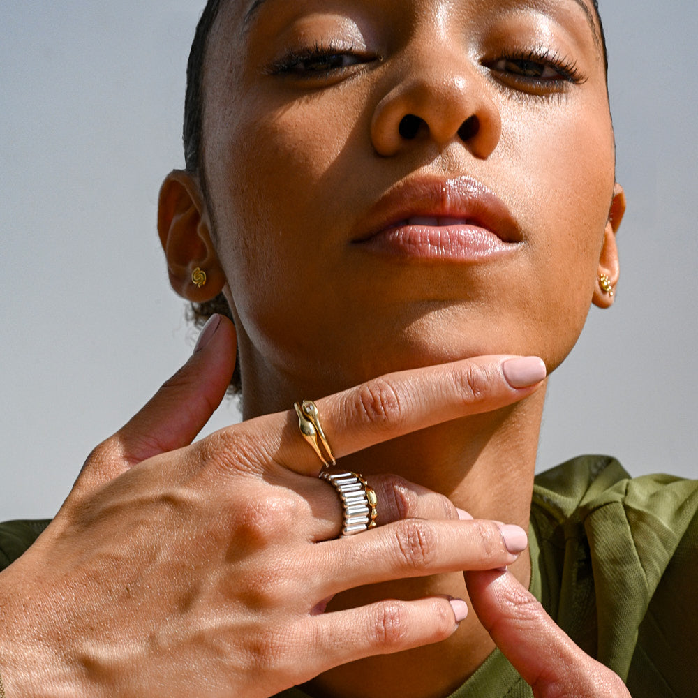 Form Baguette Ring - White Topaz