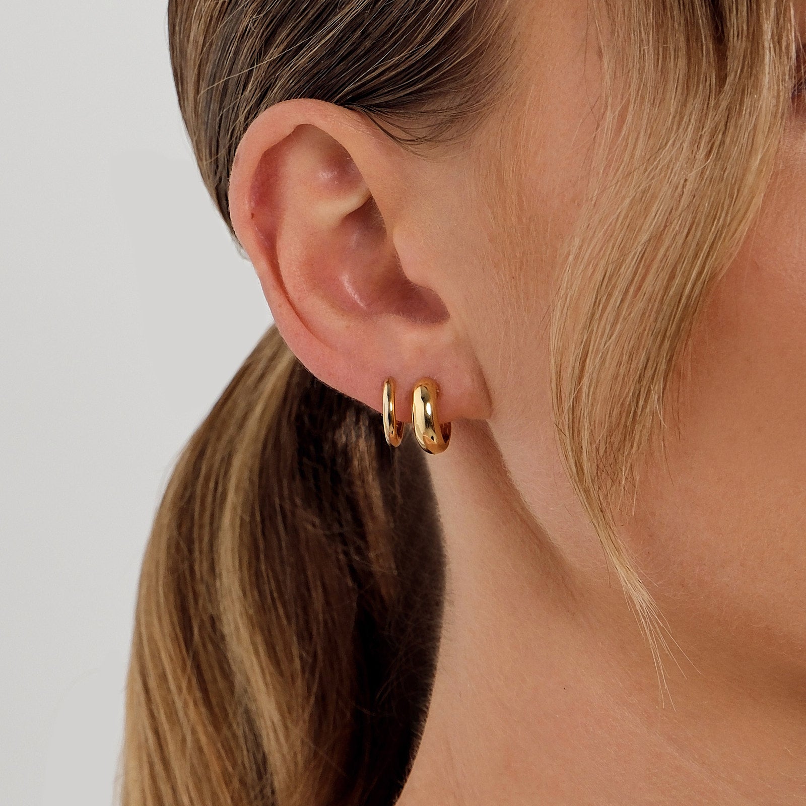 Classic & Solar Huggie Earrings Bundle