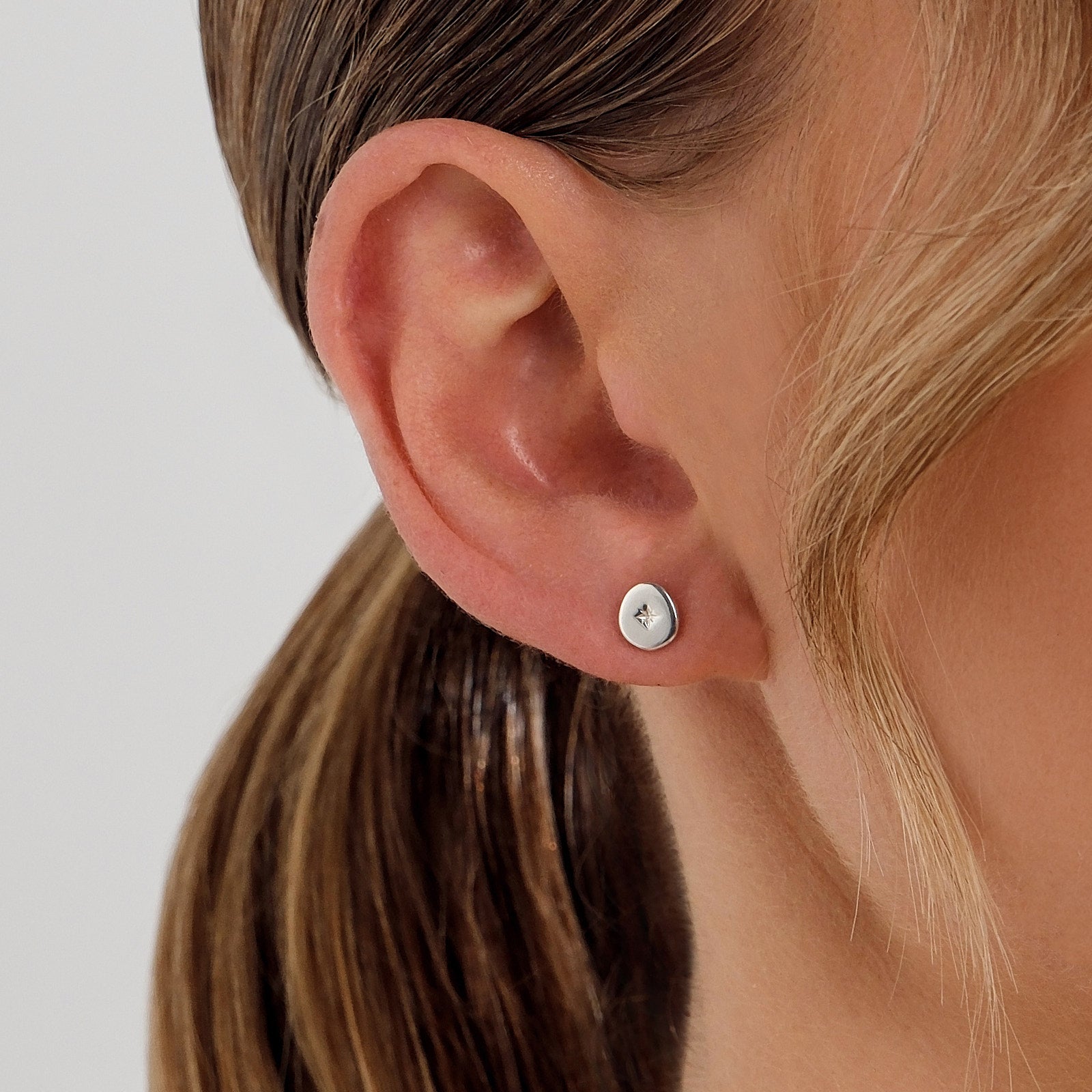 Vega Stud Earrings