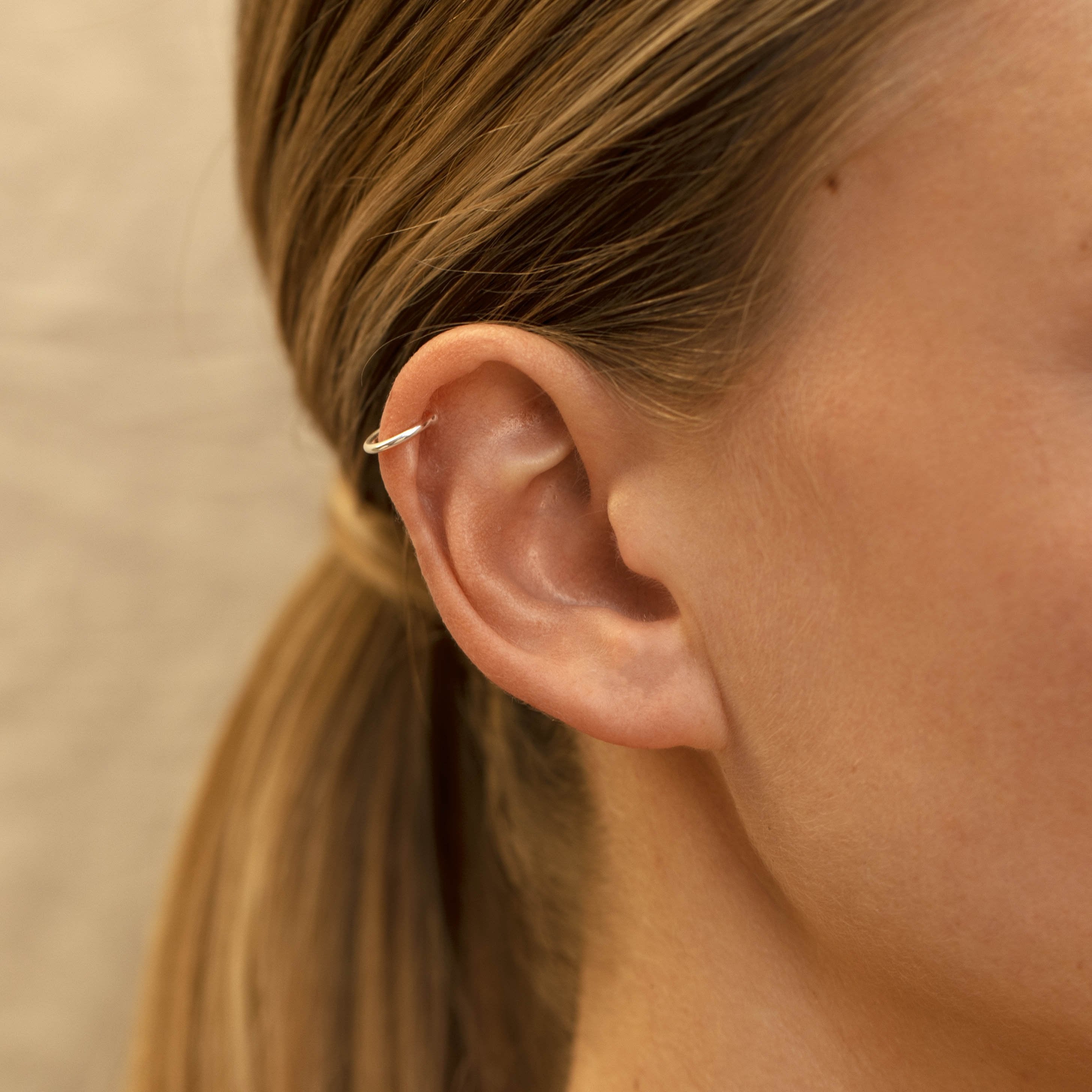 Core Cuff Earring Silver Detailed