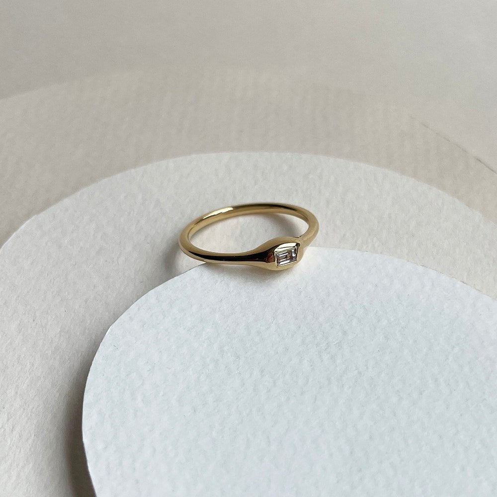 Form Baguette Ring - White Topaz