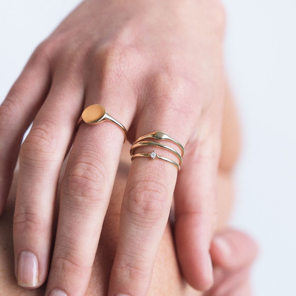 Form Ring - 9k Solid Gold