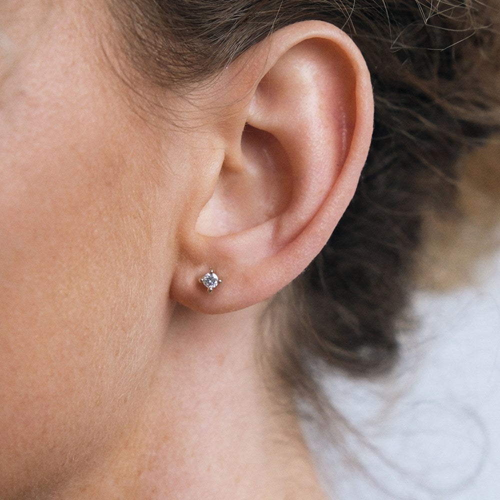 Bella Diamond Stud Earrings - 9k Solid Gold